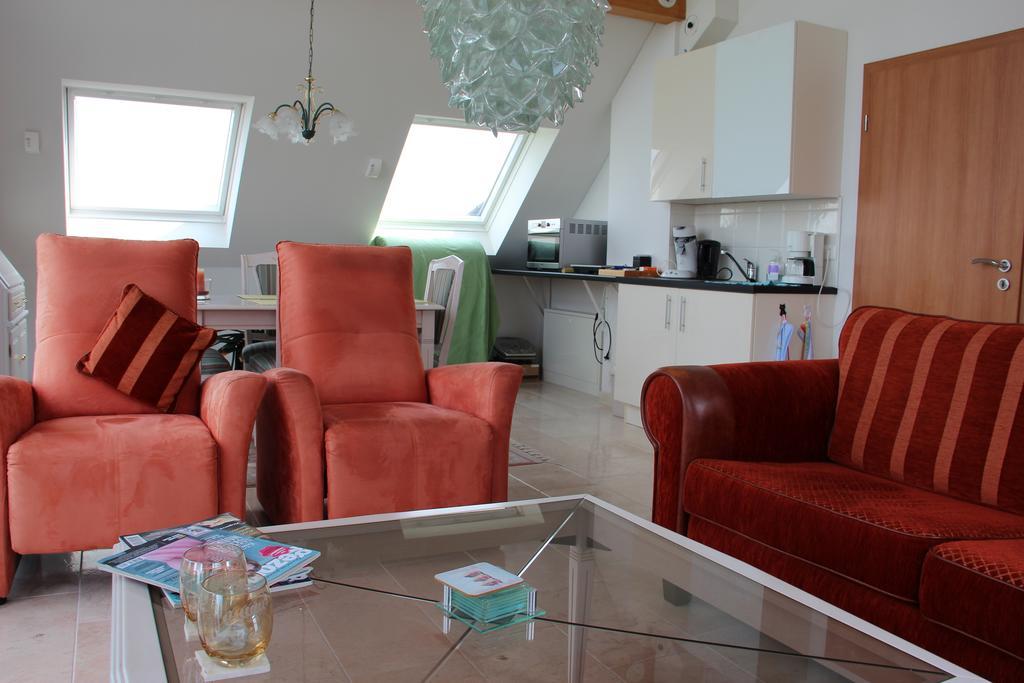 Haus Rheinblick Bed & Breakfast Grieth Bagian luar foto